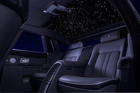Do Rolls-Royce have stars?